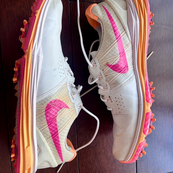 Nike Women’s White Golf Shoes with Orange and Pink Accents - Picture 4 of 8